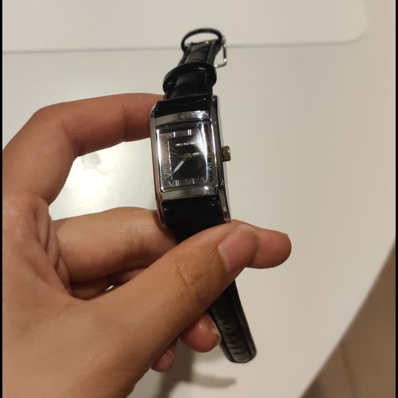 Watch - Picture 2 of 2